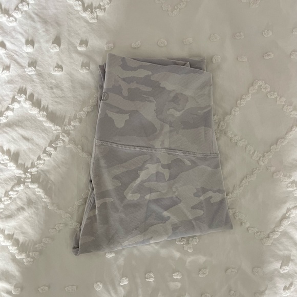 lululemon athletica Pants - Lululemon Leggings